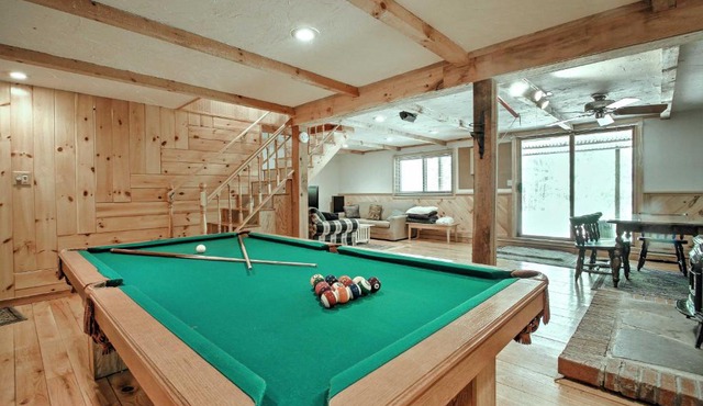 Cozy Bartlett Townhome < 3 Mi to Attitash Mountain