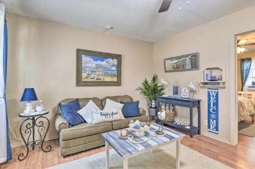 Cozy Beach/Fishing Cottage in Aransas Pass!