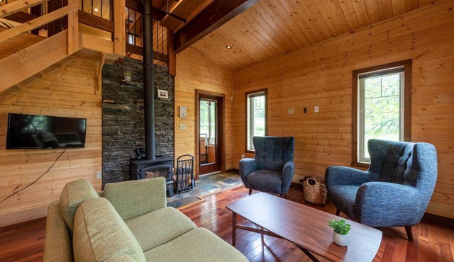 Cozy Cabin