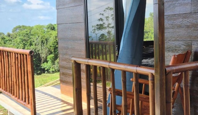 Cozy cabin for couples. Close to many attractions as Bajos del Toro Waterfalls