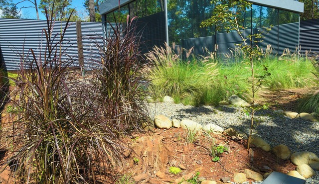 Cozy Cabin, Jacuzzi, AC, Fireplace and Hot water.