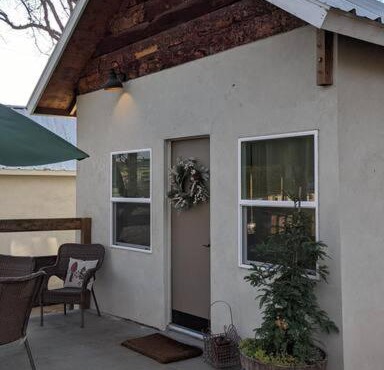 Cozy Cabin