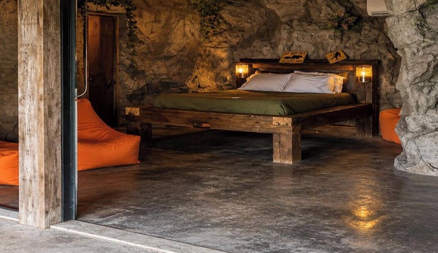 Cozy Cave - With a View