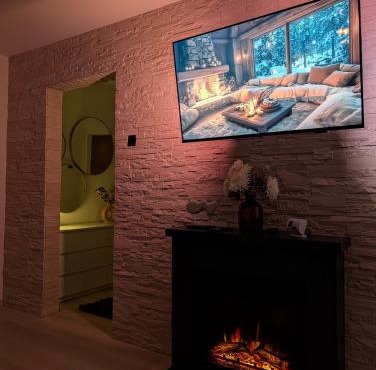 Cozy Central Studio