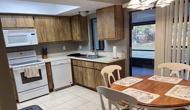 Cozy , centrally located home