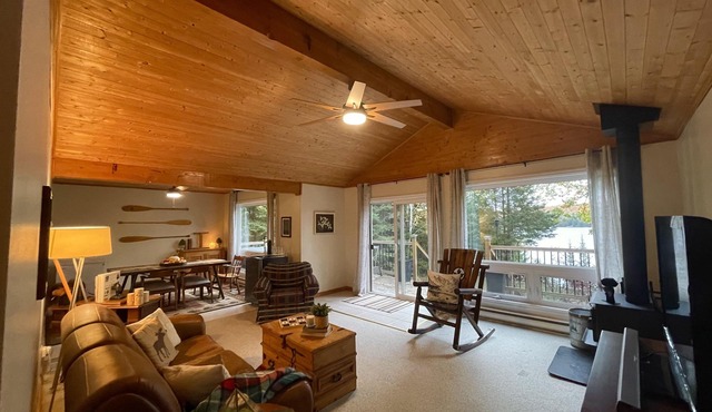 Cozy Coe Island Oasis
