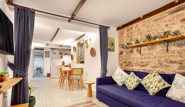 Cozy, comfortable house in the heart of the city