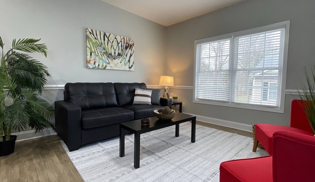 Cozy & Convenient: 2BR Townhome w/Garage