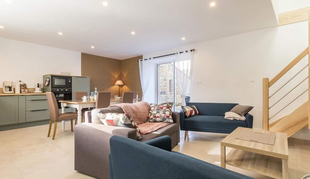Cozy cottage near the beach with garden and pets allowed