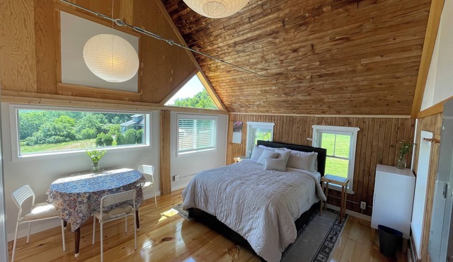 Cozy Cottage