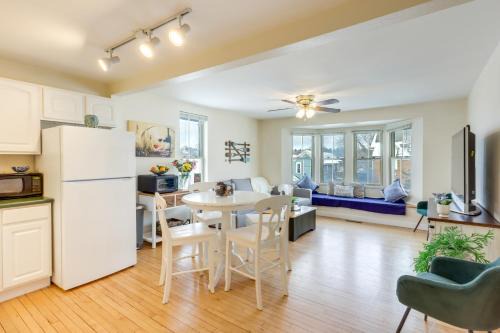Cozy Delafield Apartment - Walk to Lake!