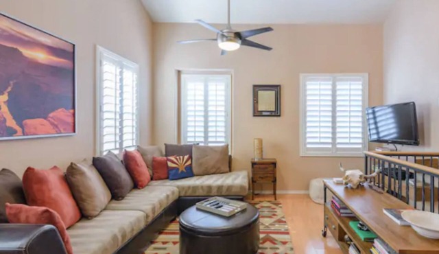 Cozy Desert Condo with Office in Phoenix/Anthem