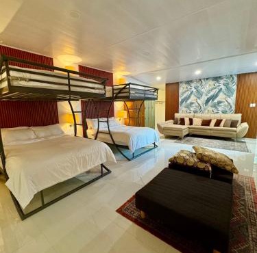 Cozy Dorm type room