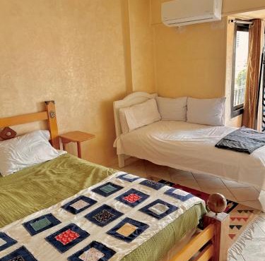 Cozy Downtown Stay