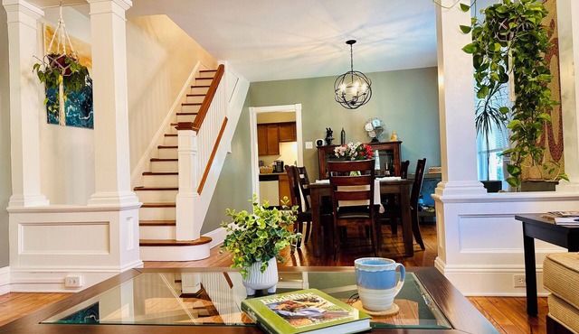 🏡Cozy Escape, Firepit 🔥Games & Trail 2BR Family Stay – 15% Off Midweek!