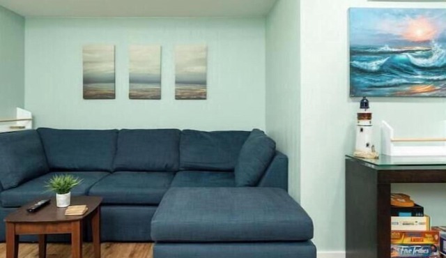 Cozy Escape in a Central Neighborhood