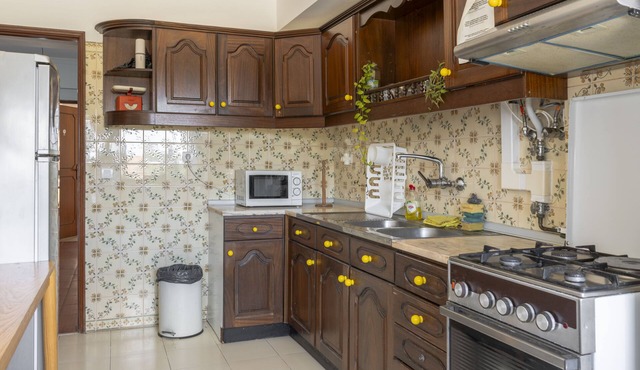 Cozy Family Room 4 in Central Sintra, Steps From Olga Cadaval Cultural Center