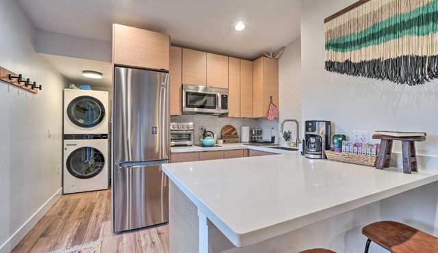 Cozy Flagstaff Studio w/Patio - Near Dtwn!