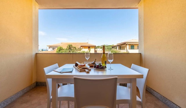 Cozy flat just steps from Baia delle Mimose