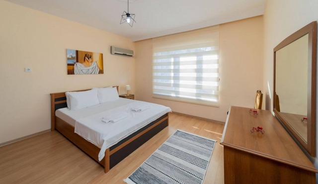 Cozy Flat with Balcony 5 min to Konyaalti Beach
