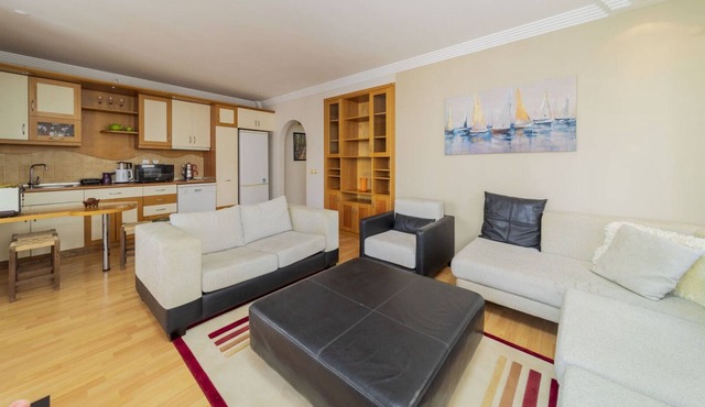 Cozy Flat with Balcony close to Konyaalti Beach