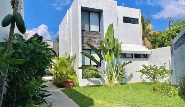 Cozy Garden Studio | Downtown Cancun | WiFi & AC
