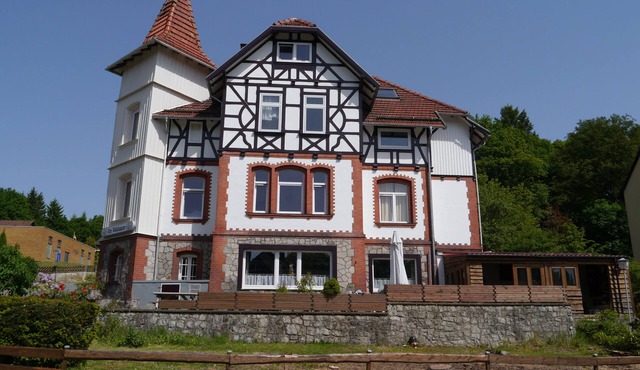 Cozy half-timbered house with room for everyone