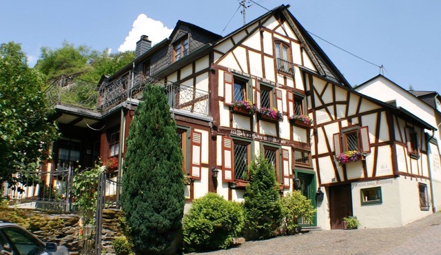 Cozy half-timbered house for large groups/families up to 17 persons
