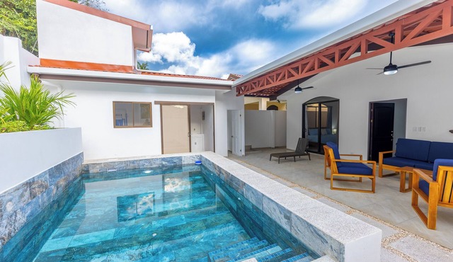 Cozy Home in Gated Community with Private Pool