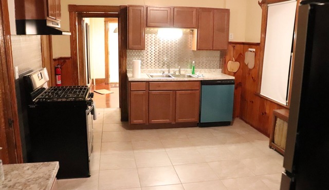 COZY HOME- Located on a quiet Worthy Street with a home in its own compound.