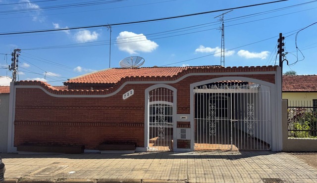 Cozy house in Tatuí, pet friendly, close to everything
