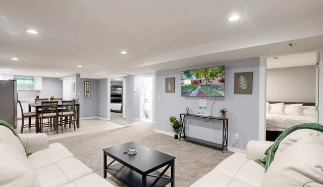 Cozy Lower Affordable Apartment great for families
