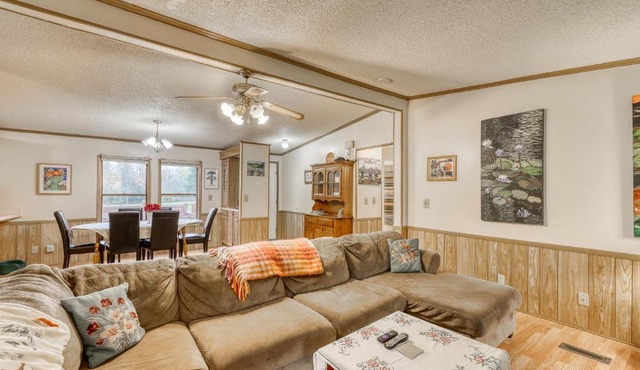 Cozy Maple Grove