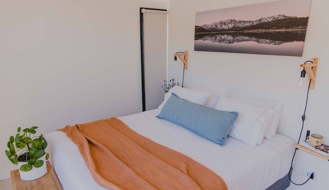 Cozy Modern Alpine Cabins - 25 minutes from ski resort