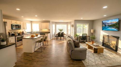 Cozy Modern Villa