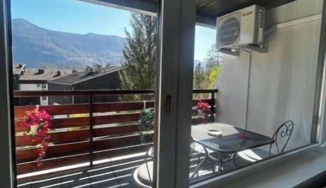 Cozy Mountain Studio with Balcony & Scenic Views in Bovec