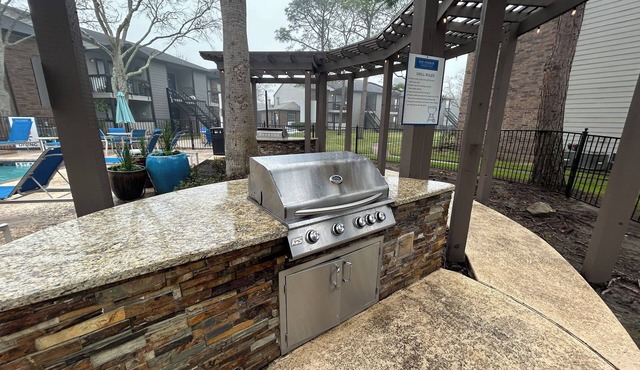 Cozy Ocean Walkable 1-bedroom apartment in charming Seabrook with AC, WiFi