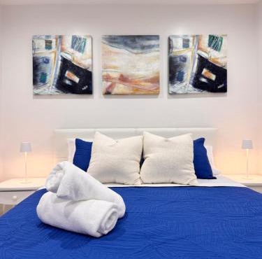 Cozy & Private Studio - Easy Access to PBI & I-95 - Free Wifi