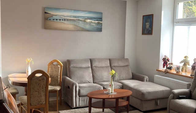 Cozy, quiet vacation apartment near the Neustädter See, pet friendly