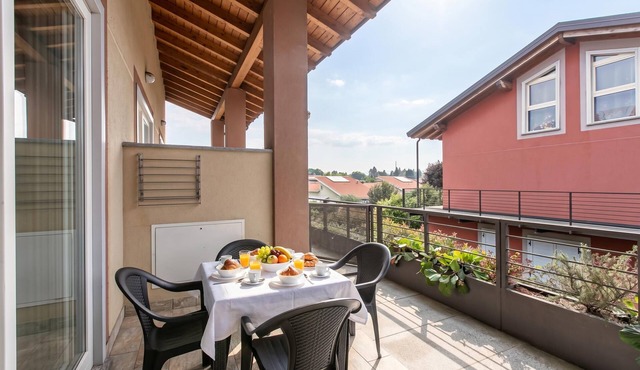 Cozy Residence, Ispra, Italy