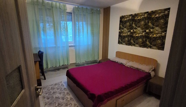 Cozy room available