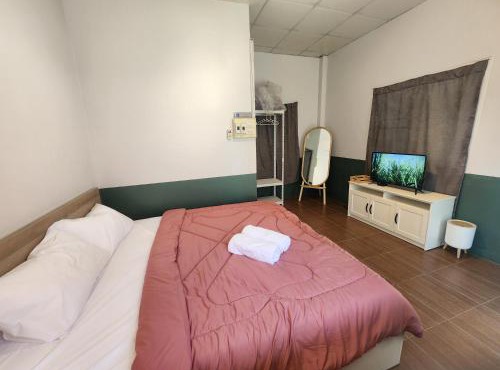 Cozy room near MRT Fai Chai