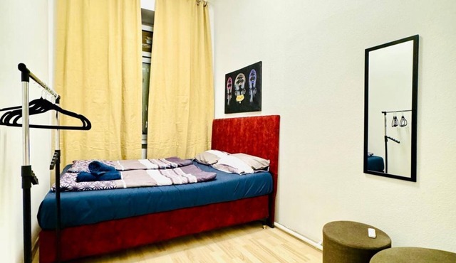 Cozy Room | Shared Apt Near FAC Platz