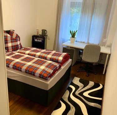 Cozy room with private bathroom in Berg-am-Laim