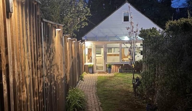 Cozy & Self Contained The Garden Annex 306