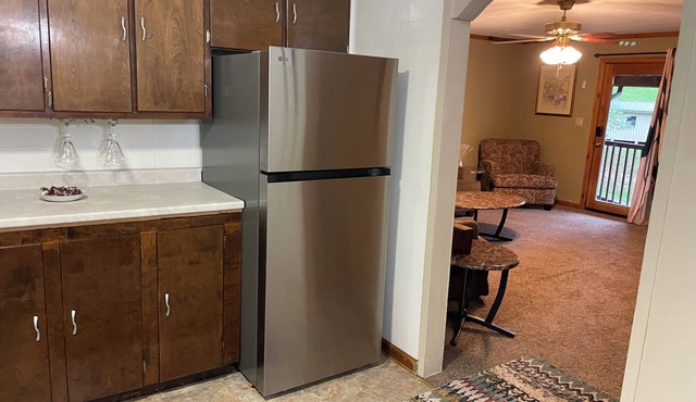 Cozy spacious 3-bedroom apartment in lovely Hazard with WiFI