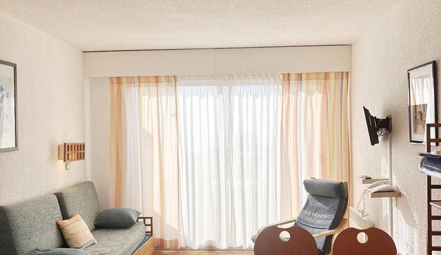 Cozy studio for 4 with unlimited Wi-Fi