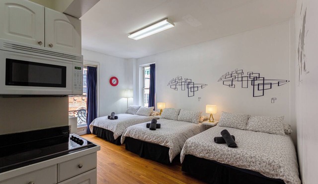 Cozy STUDIO 3 Full beds in Midtown 1