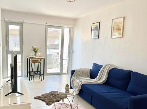 Cozy studio avec balcon aux portes de Genève