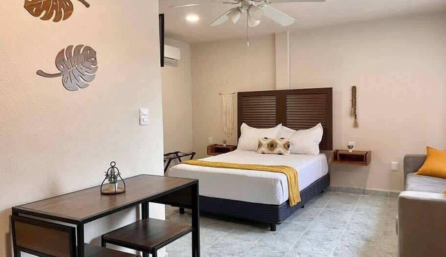 Cozy Studio | Downtown Cancun | WiFi & AC